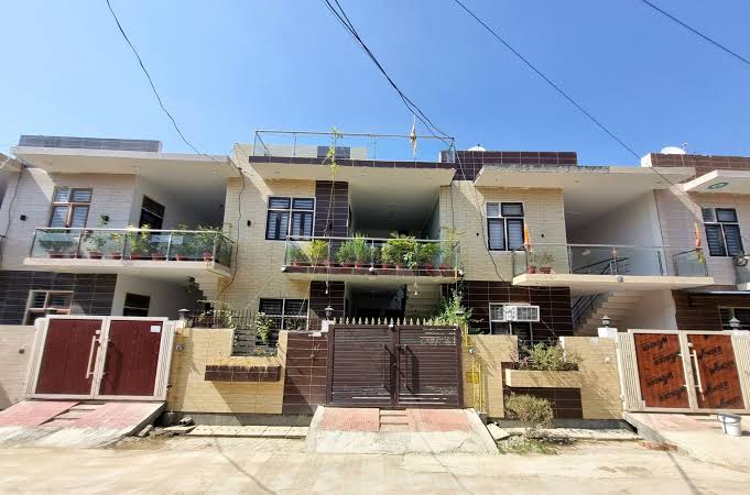 Plot For Sale In Lucknow