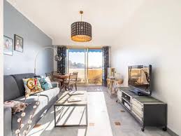 one bedroom apartment for rent